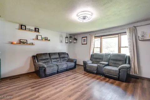 8998 Horn Rd, Windham, OH 44288 photo 14