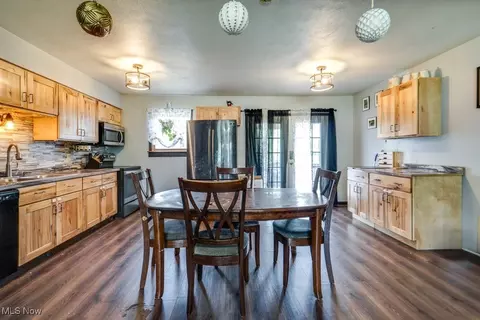 8998 Horn Rd, Windham, OH 44288 photo 12