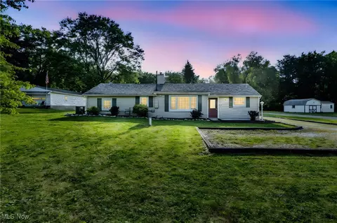 2050 Myersville Rd, Akron, OH 44312