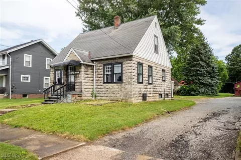 336 E 9th St, Ashland, OH 44805 photo 3