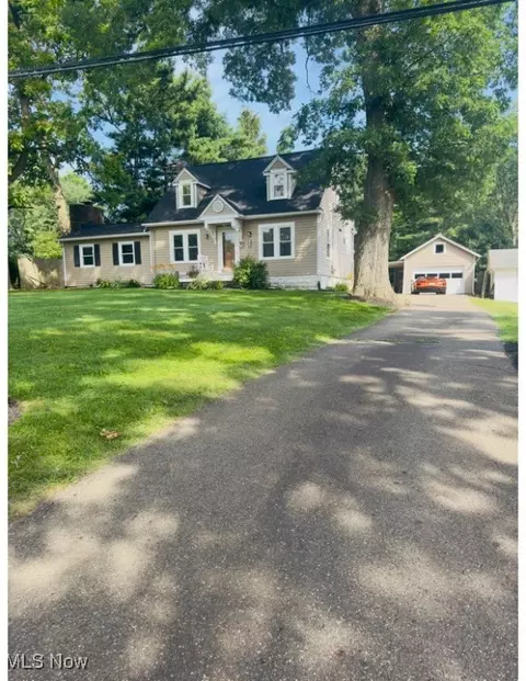 2448 Columbus Rd, Wooster, OH 44691