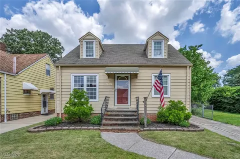 4506 Pershing Ave, Parma, OH 44134
