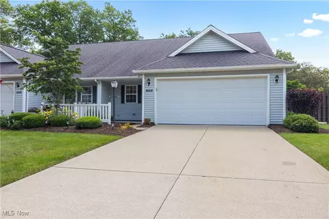 30091 Ginger Ct, North Olmsted, OH 44070