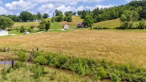 0 Winding Rd, Parkersburg, WV 26104