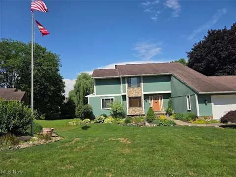 5841 NW Kildare Cir, Canton, OH 44718