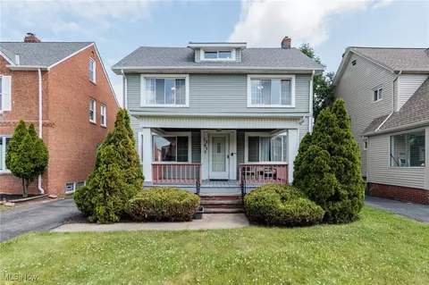 13653 Cedar Rd, University Heights, OH 44118