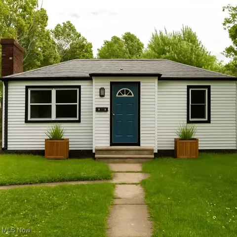 359 S Pleasant St, Oberlin, OH 44074