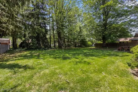 39561 Robert Ln, Elyria, OH 44035 photo 39
