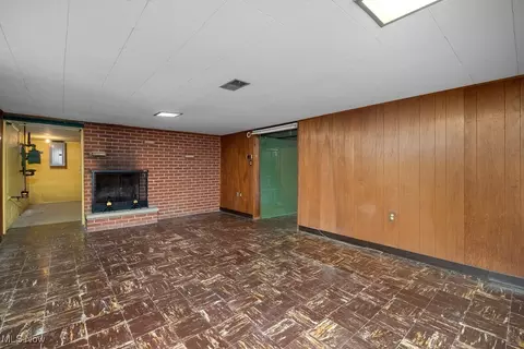 39561 Robert Ln, Elyria, OH 44035 photo 32