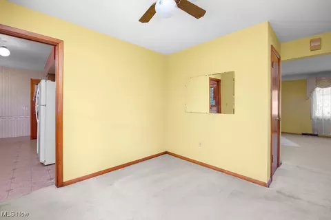 39561 Robert Ln, Elyria, OH 44035 photo 9