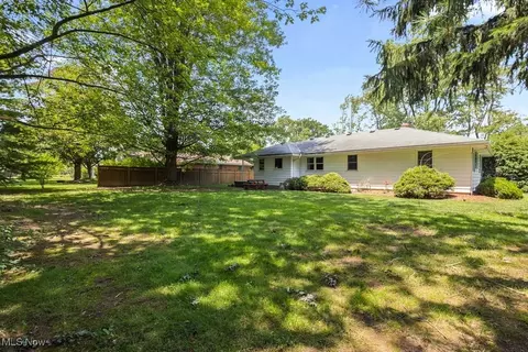 39561 Robert Ln, Elyria, OH 44035 photo 38