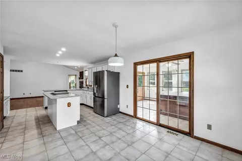 3578 County Line Rd, Madison, OH 44057 photo 10