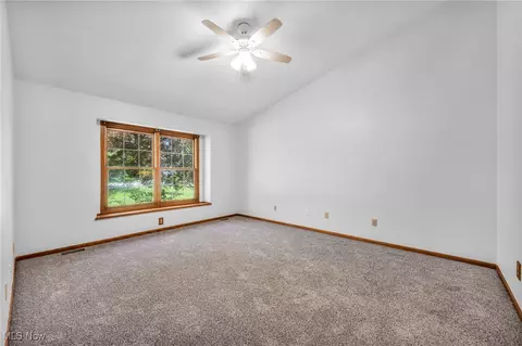 3578 County Line Rd, Madison, OH 44057 photo 14