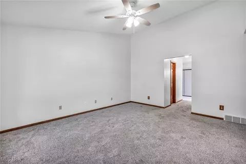 3578 County Line Rd, Madison, OH 44057 photo 15