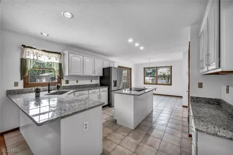 3578 County Line Rd, Madison, OH 44057 photo 9
