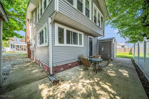 Exterior - 5016 W Mapleton Beach Dr, Geneva, OH 44041 photo 7 of 10