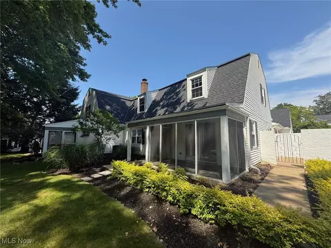 8080 Harbor Creek Dr #904, Mentor On The Lake, OH 44060