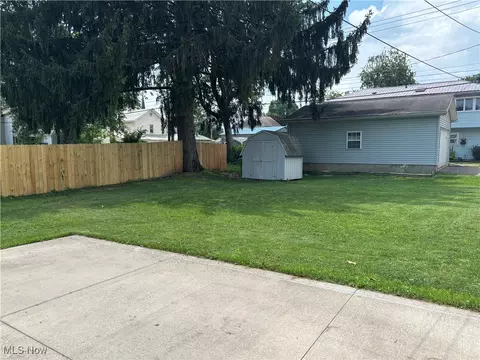 Exterior - 213 E 3rd St, Dover, OH 44622 photo 2 of 3