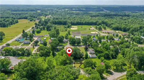 View/Area - 9009 Oak Ct, Windham, OH 44288 photo 2 of 7