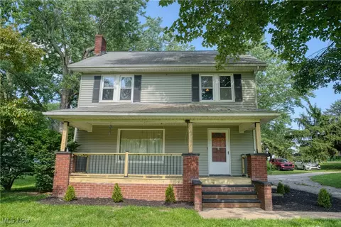 2161 Canton Rd, Akron, OH 44312
