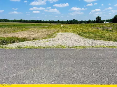 5497 Carsten Rd, Medina, OH 44256