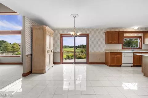 3383 Suffolk Downs, Stow, OH 44224 photo 9