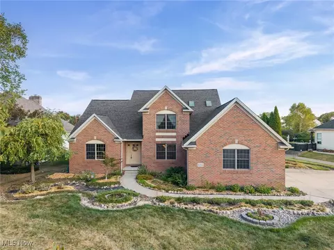 3383 Suffolk Downs, Stow, OH 44224