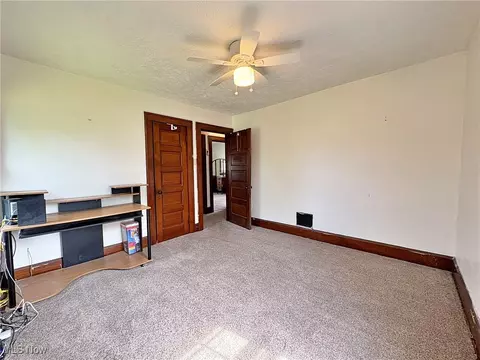 Bedroom - 1307 West Ave, Elyria, OH 44035 photo 4 of 6