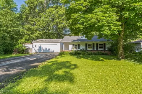 10496 Florida St, Aurora, OH 44202