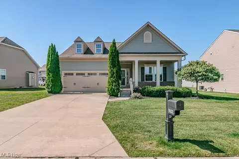 8744 Blue Heron Way, Mentor, OH 44060
