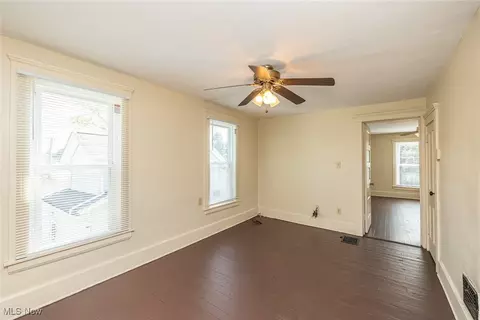 409 Gulf Rd, Elyria, OH 44035 photo 27