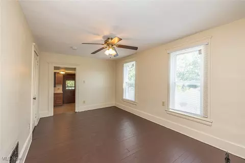 409 Gulf Rd, Elyria, OH 44035 photo 24