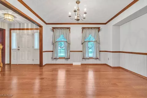 724 Kent Cir, Elyria, OH 44035 photo 5
