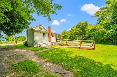 Other - 1016 W 55th St, Ashtabula, OH 44004 photo 3 of 13