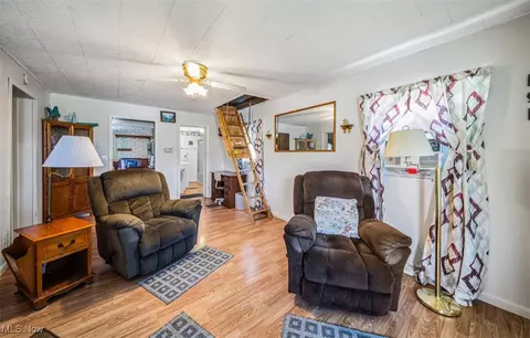 Living - 1016 W 55th St, Ashtabula, OH 44004 photo 1 of 1