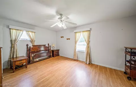Bedroom - 1016 W 55th St, Ashtabula, OH 44004 photo 1 of 4