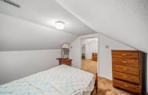 Bedroom - 1016 W 55th St, Ashtabula, OH 44004 photo 4 of 4
