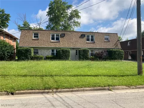 868 Cook Ave, Boardman, OH 44512