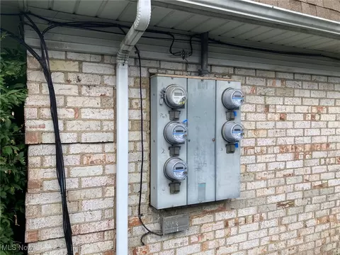 868 Cook Ave, Boardman, OH 44512 photo 3