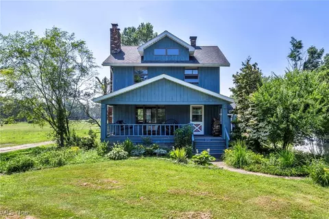 2424 Dock Rd, Madison, OH 44057 photo 2