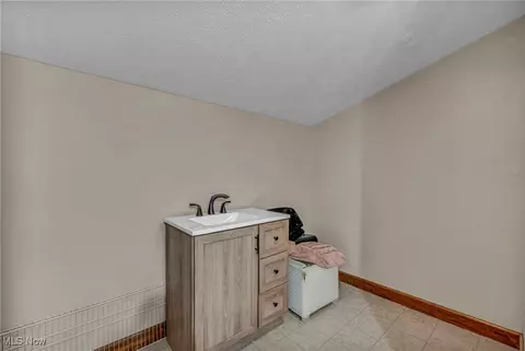 2424 Dock Rd, Madison, OH 44057 photo 25