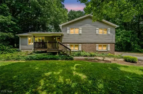 2845 Hedrick Ln, Ashtabula, OH 44004