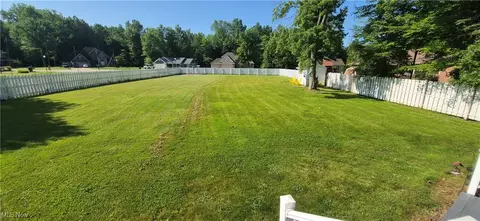 5242 Watersedge Ct, Ashtabula, OH 44004 photo 16