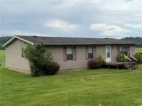 44534 Us Highway 36, Coshocton, OH 43812