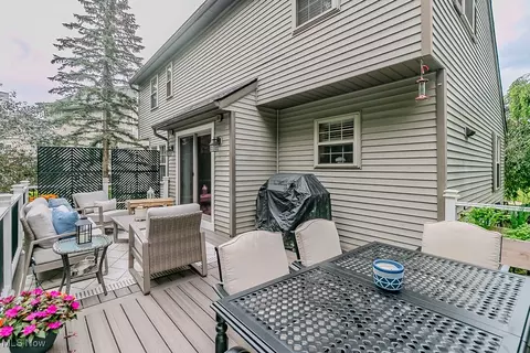 Exterior - 101 Middle Post Pt, Chardon, OH 44024 photo 13 of 15
