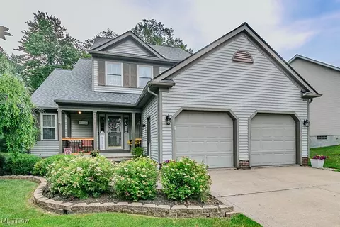Exterior - 101 Middle Post Pt, Chardon, OH 44024 photo 14 of 15