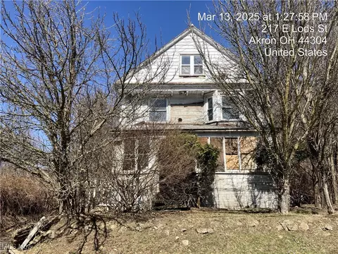 221 E Lods St, Akron, OH 44304