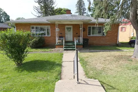 3010 Glendwell Rd, Steubenville, OH 43952