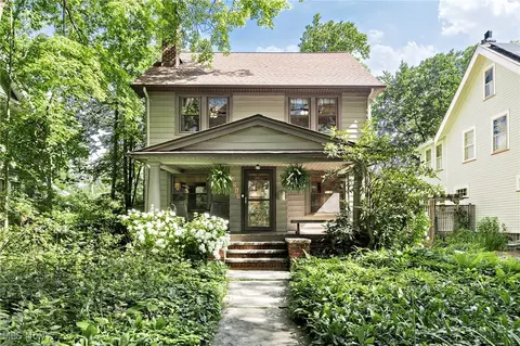 2985 Coleridge Rd, Cleveland Heights, OH 44118
