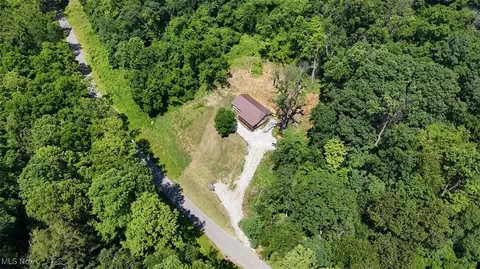 3028 Volcano Rd, Walker, WV 26180 photo 4